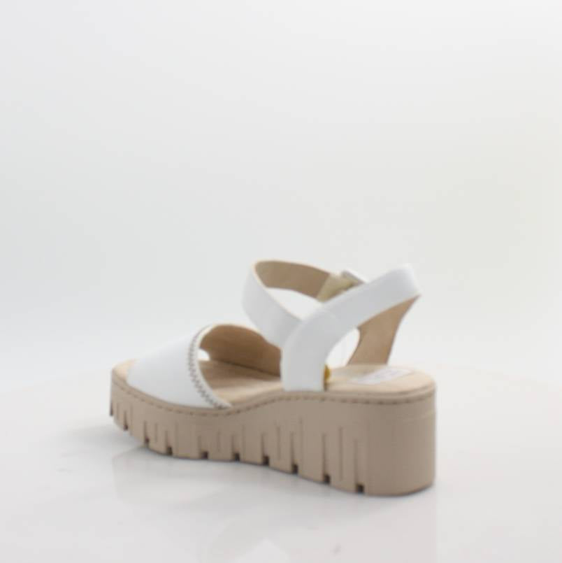 68057  RIEKER 24 SANDALS