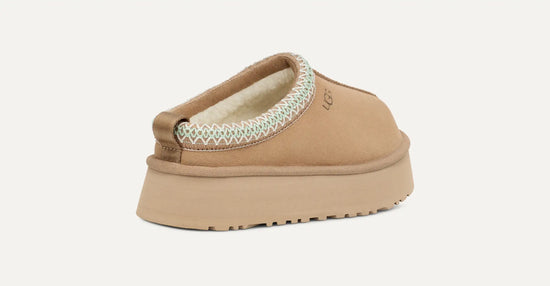 TAZZ UGG SLIPPERS