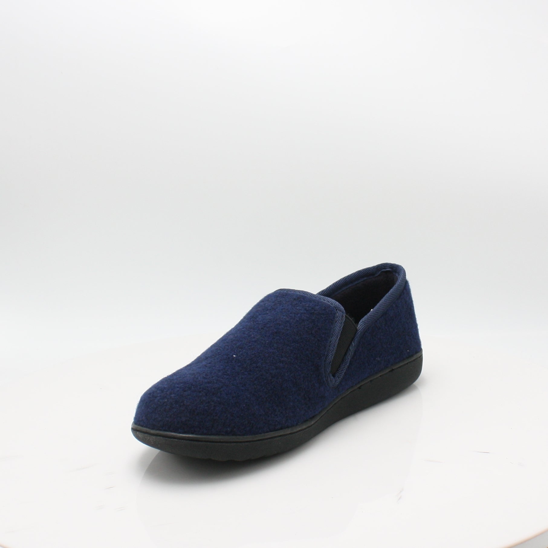 KING EASE CLARKS SLIPPERS, Mens, Clarks, Logues Shoes - Logues Shoes.ie Since 1921, Galway City, Ireland.