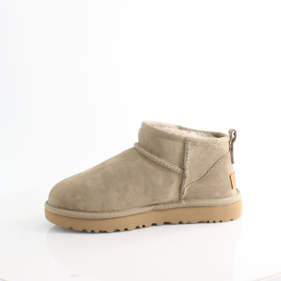 UGG CLASSIC ULTRA MINI